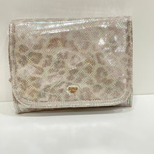 Load image into Gallery viewer, Toiletry Case