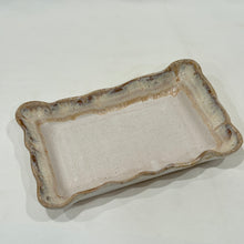 Load image into Gallery viewer, Waved Rectangle Baker