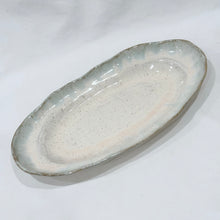 Load image into Gallery viewer, Long Oval Dish