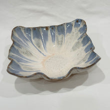 Load image into Gallery viewer, Square Point Bowl