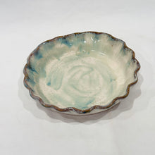 Load image into Gallery viewer, Bakery Pie Dish