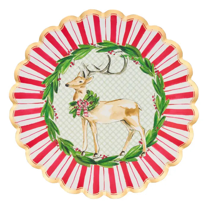 Holly Berry Scalloped Dinner Plates (8 ct.)