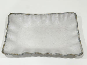 Fluttered Rectangle Tray