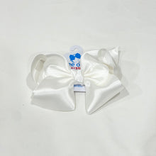 Load image into Gallery viewer, King French Satin Basic Bow