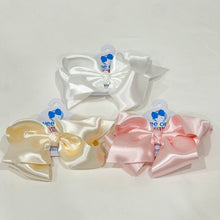 Load image into Gallery viewer, Small King French Satin Basic Bow with Knot
