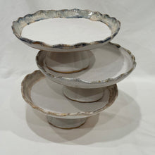 Load image into Gallery viewer, Flirty Edge Cake Stand