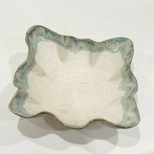 Load image into Gallery viewer, Square Point Bowl