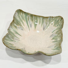 Load image into Gallery viewer, Square Point Bowl