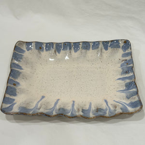 Fluttered Rectangle Tray