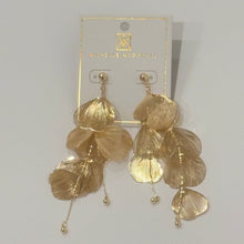 Load image into Gallery viewer, Hanna Earrings