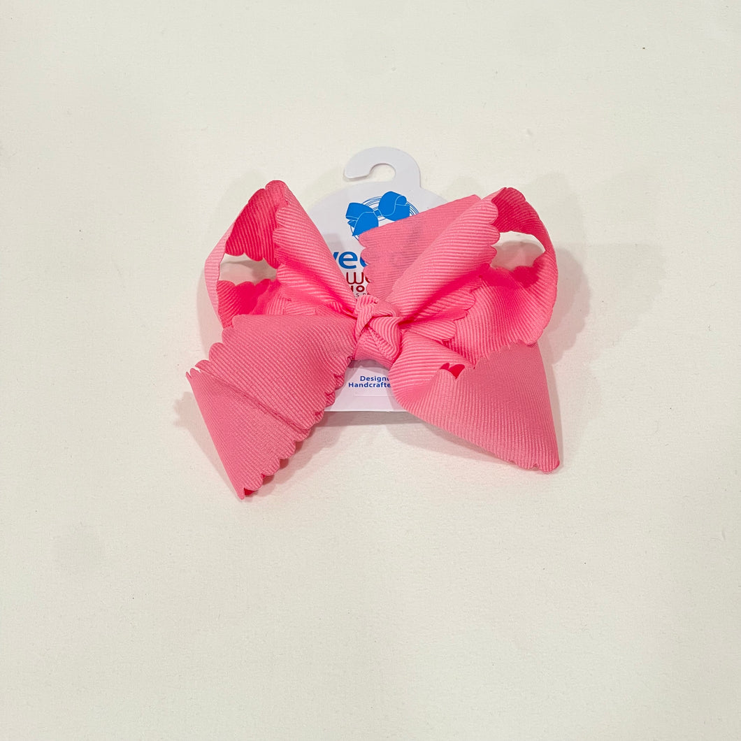 Medium Scallop Bow