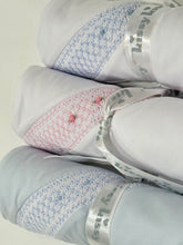 Load image into Gallery viewer, Blanket w/hand Smocking Trellis