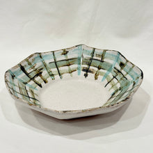 Load image into Gallery viewer, Octagonal Bowl