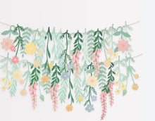 Load image into Gallery viewer, Floral paper products