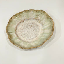 Load image into Gallery viewer, Bread Plate