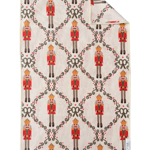 Capt’ Nutty: Hand Towel 17x27in