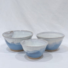 Load image into Gallery viewer, Nesting Bowl- Medium