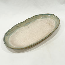 Load image into Gallery viewer, Long Oval Dish