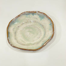 Load image into Gallery viewer, Bread Plate