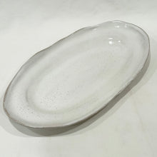 Load image into Gallery viewer, Long Oval Dish