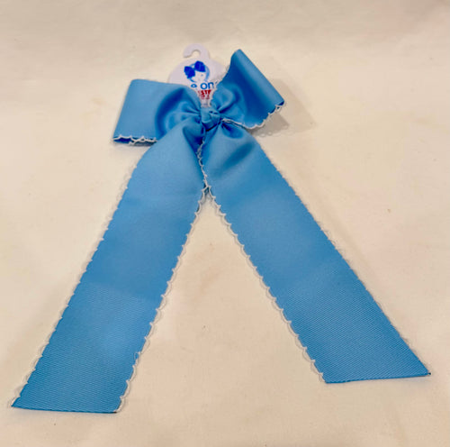 King Moonstitch Bow with Tails