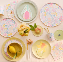 Load image into Gallery viewer, Floral paper products