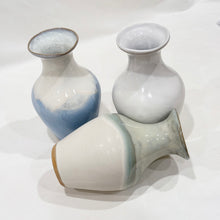 Load image into Gallery viewer, Large Vase