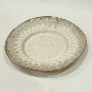 Crimped Edge Round