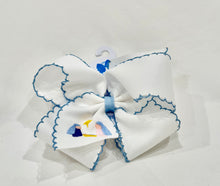 Load image into Gallery viewer, Nativity with Blue Moonstitch Bow