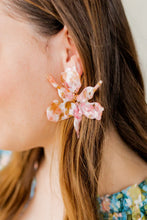 Load image into Gallery viewer, Flora Earrings