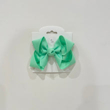 Load image into Gallery viewer, Classic Hair Bow