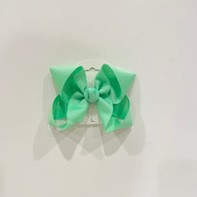 Load image into Gallery viewer, Classic Hair Bow