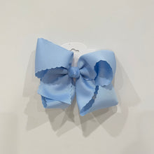 Load image into Gallery viewer, Scalloped Hair Bow