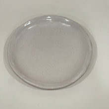 Load image into Gallery viewer, Farmhouse Round Salad
