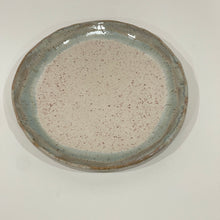 Load image into Gallery viewer, Farmhouse Round Salad