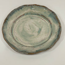 Load image into Gallery viewer, Rimmed Round Dinner Plate