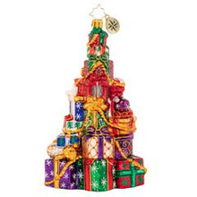 Load image into Gallery viewer, Blown Glass Ornament